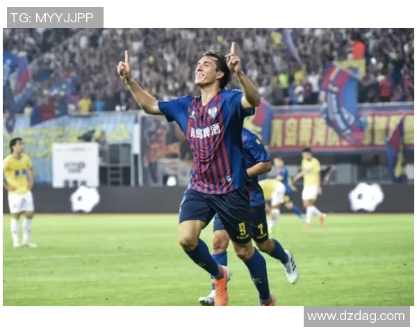 重庆篮球队以78分领跑精英赛积分榜展现强劲实力与团队合作精神